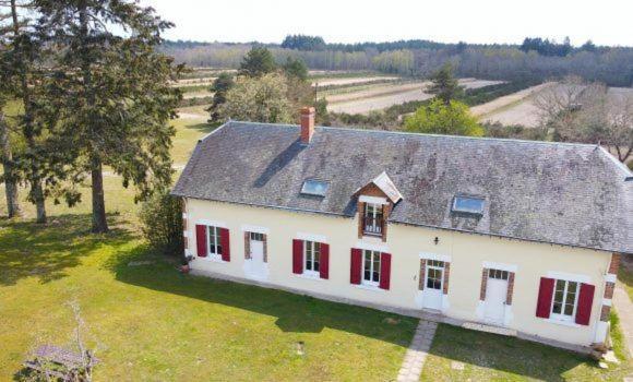 Villa La Berrichonne Clémont Exterior foto